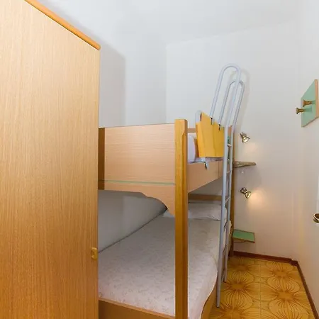 Apartamento In 24620 Bibione