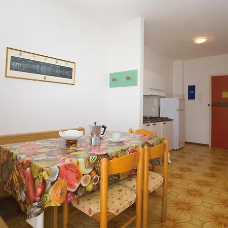 In 24620 Apartment